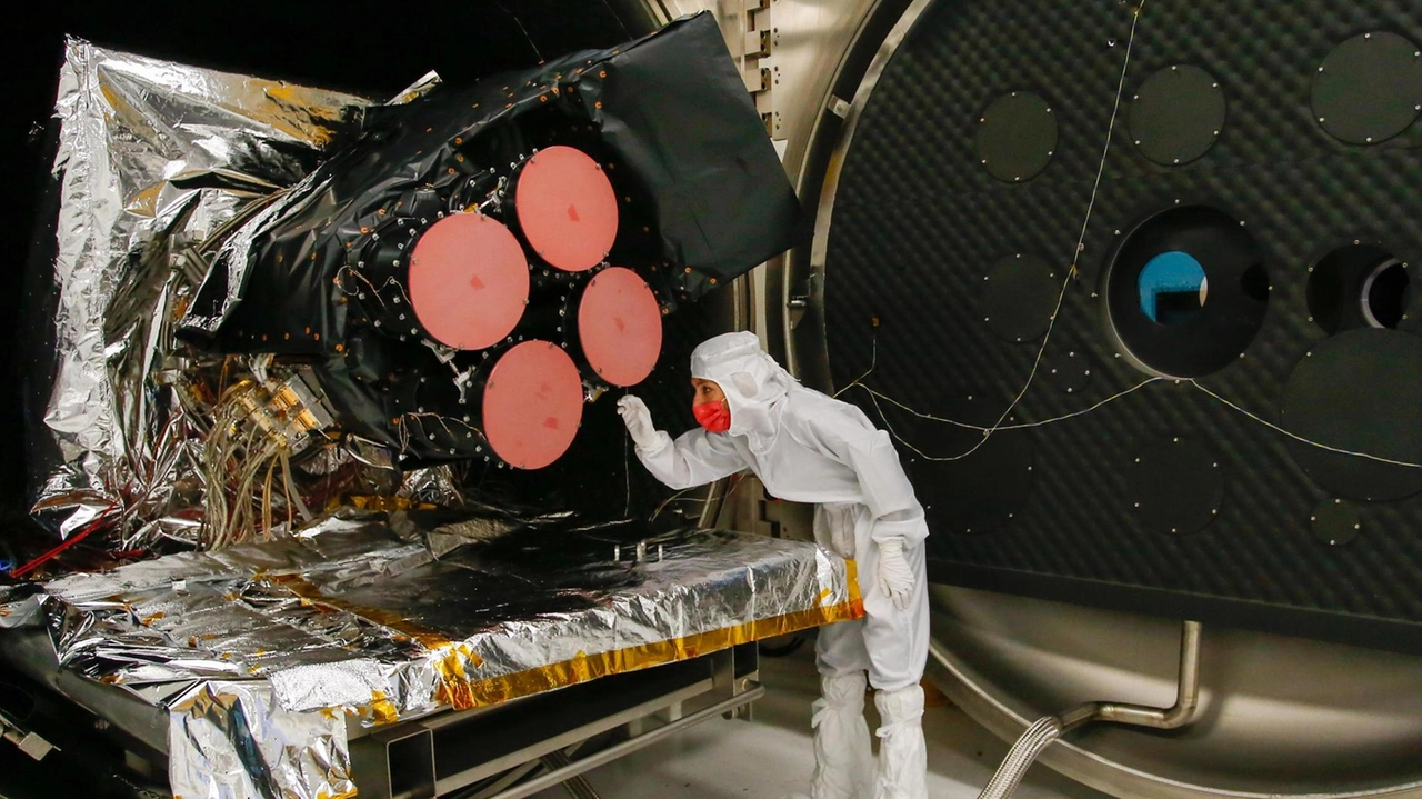 La Leonardo di Campi ha fornito le componenti per il nuovo satellite europeo La Leonardo di Campi ha fornito le componenti per il nuovo satellite europeo