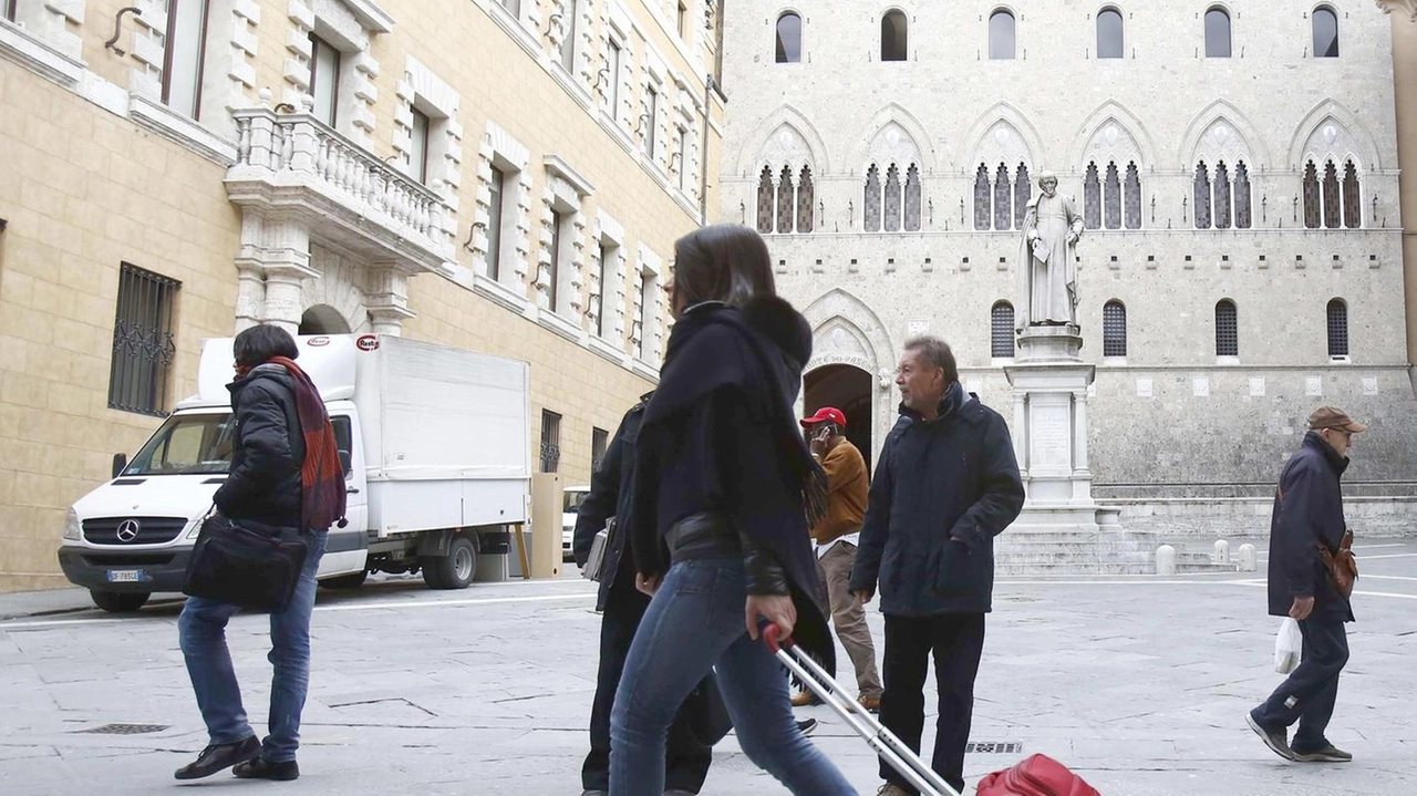 La Banca e le organizzazioni dei lavoratori sottoscrivono l’intesa: aumenta al 3 per cento il contributo previdenziale aziendale La Banca e le organizzazioni dei lavoratori sottoscrivono l’intesa: aumenta al 3 per cento il contributo previdenziale aziendale