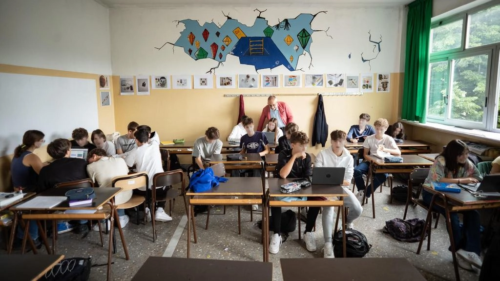 Quattro appuntamenti dedicati agli studenti di terza media per la scelta della scuola superiore Quattro appuntamenti dedicati agli studenti di terza media per la scelta della scuola superiore