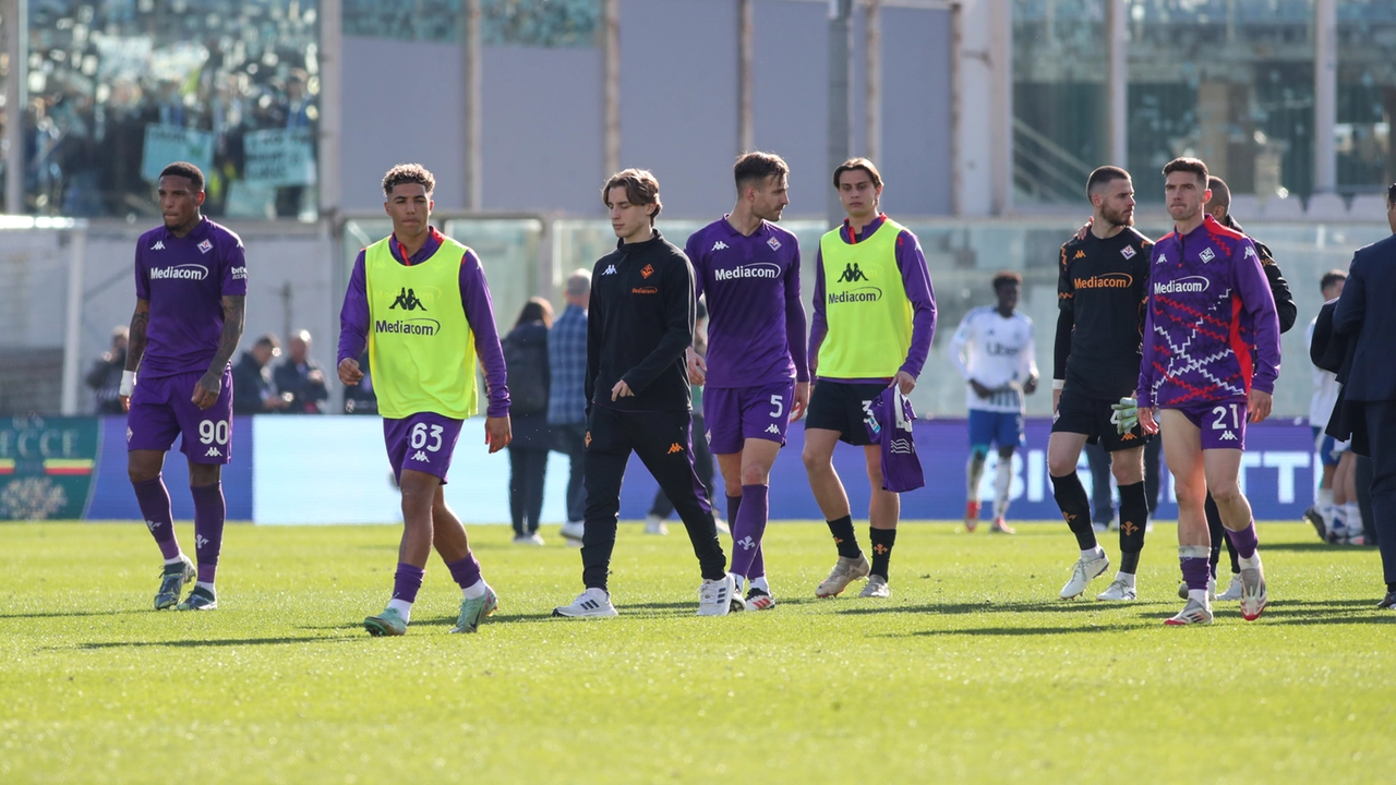 Fiorentina-Como, volti scuri a fine partita (Foto Germogli) Fiorentina-Como, volti scuri a fine partita (Foto Germogli)
