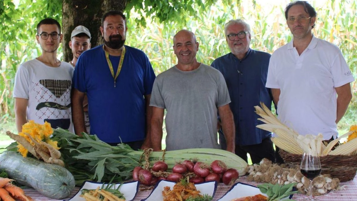 E’ stato inserito nella lista dei prodotti agricoli tradizionali regionali. Ora la star va a Studio Aperto. Ferrari (Coldiretti): "L’unico modo per salvaguardare questo alimento è ripresentarlo a tavola". E’ stato inserito nella lista dei prodotti agricoli tradizionali regionali. Ora la star va a Studio Aperto. Ferrari (Coldiretti): "L’unico modo per salvaguardare questo alimento è ripresentarlo a tavola".