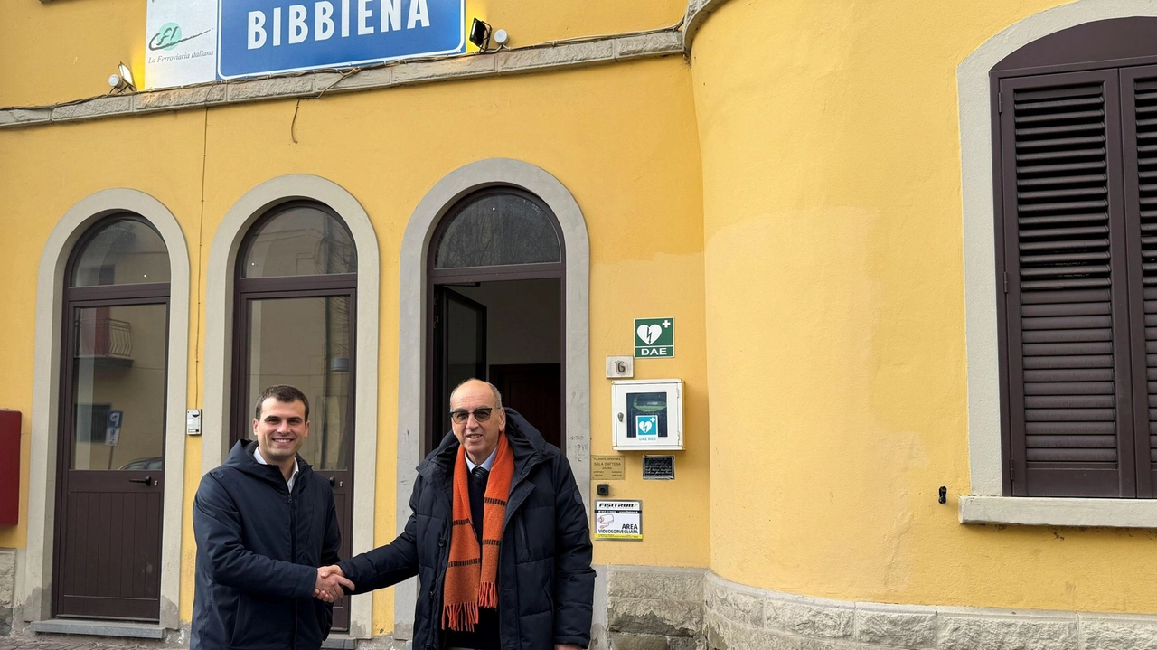 Il progetto che riguarda anche il parcheggio circostante è stato finanziato da Lfi. Vagnoli: "Una zona più decorosa e dove abbiamo messo anche le telecvamere". . Il progetto che riguarda anche il parcheggio circostante è stato finanziato da Lfi. Vagnoli: "Una zona più decorosa e dove abbiamo messo anche le telecvamere". .