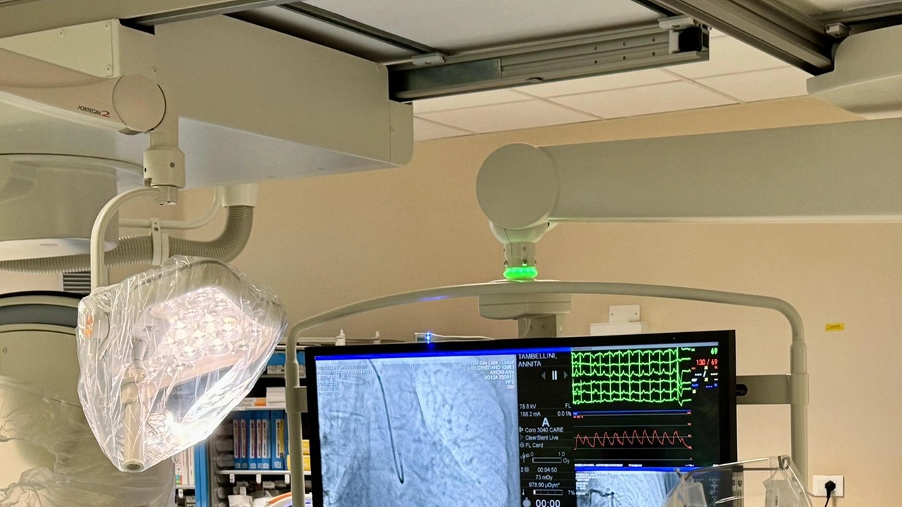L’intervenuto nella struttura di Cardiologia dell’ospedale “San Luca” di Lucca, diretta da Francesco Maria Bovenzi L’intervenuto nella struttura di Cardiologia dell’ospedale “San Luca” di Lucca, diretta da Francesco Maria Bovenzi
