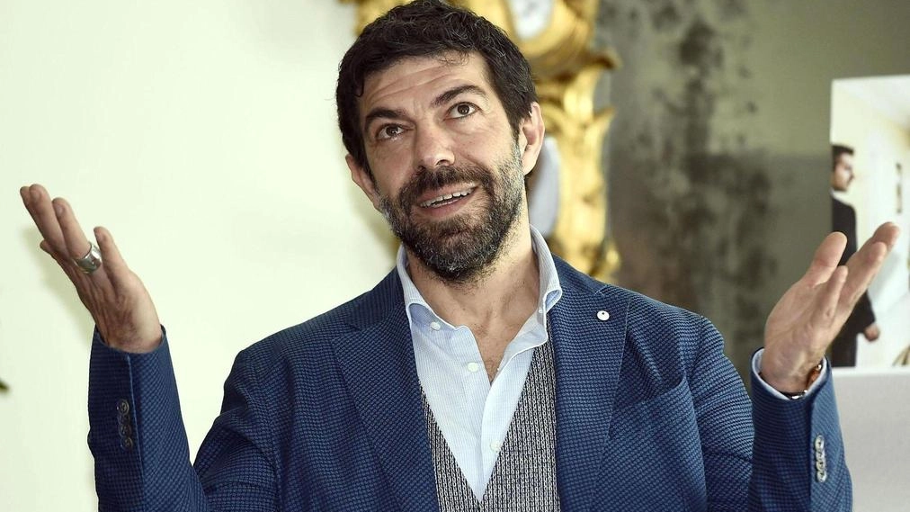 Pierfrancesco Favino è uno degli attori italiani attualmente sulle cresta dell’onda Pierfrancesco Favino è uno degli attori italiani attualmente sulle cresta dell’onda