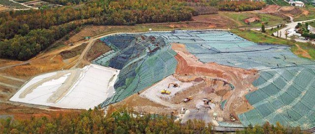 Vivere vicino alla discarica: “Nessuna contaminazione”. Il monitoraggio dell’Arpat