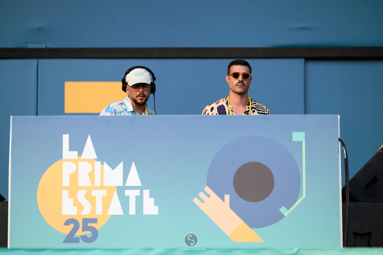 immagine di sfondo 2