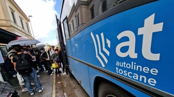 Sciopero trasporti venerdì 8 novembre, cosa succede in Toscana. Garantito il 30% delle corse