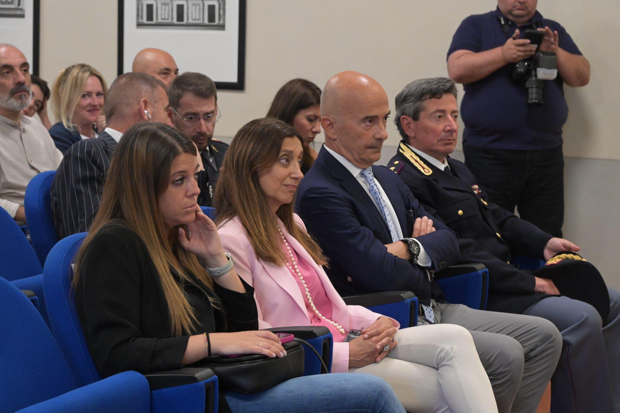 Polizia, in arrivo 40 agenti in più. Estate più sicura dalla città al mare Polizia, in arrivo 40 agenti in più. Estate più sicura dalla città al mare