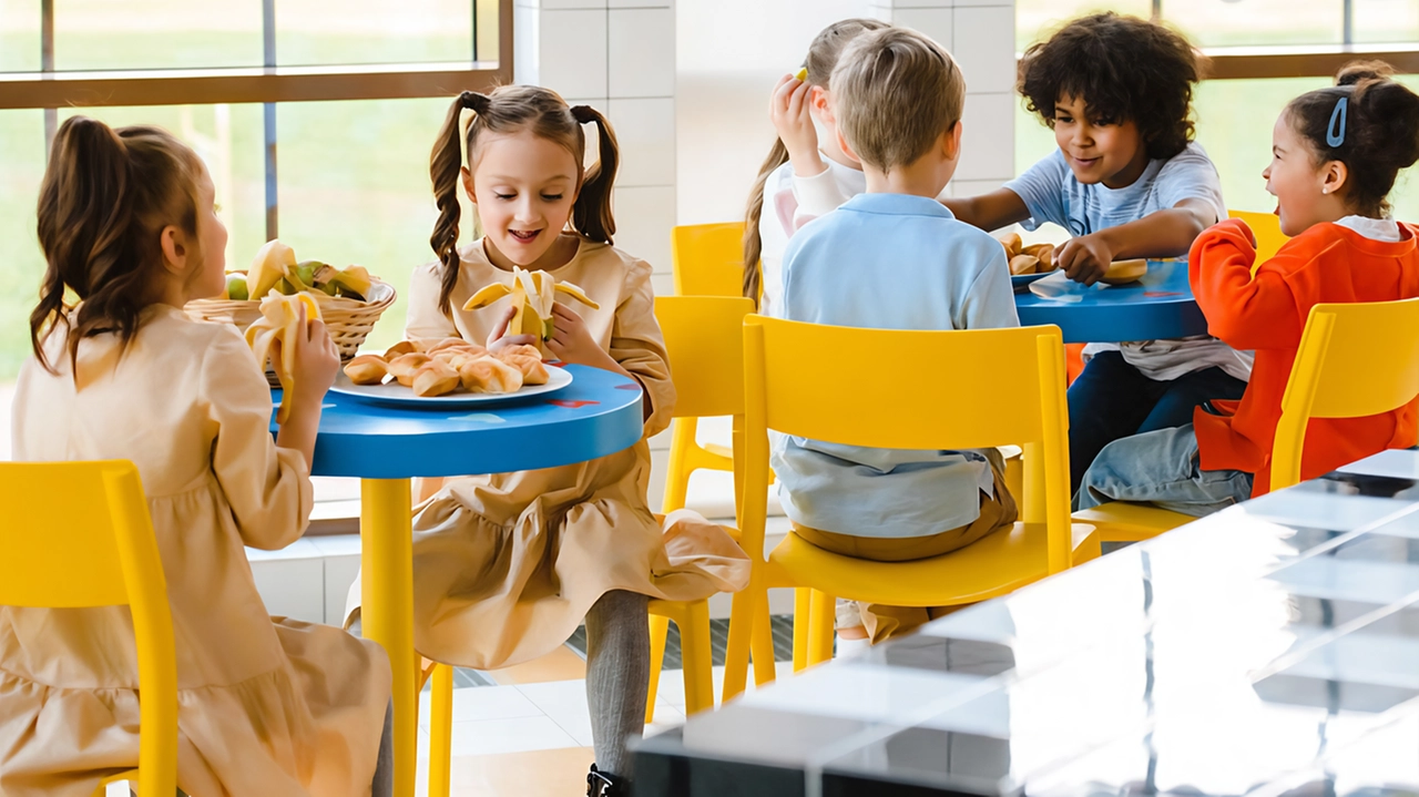 L’accordo riguarda tutti i servizi erogati dal comune, comprese le mense e le scuole materne L’accordo riguarda tutti i servizi erogati dal comune, comprese le mense e le scuole materne