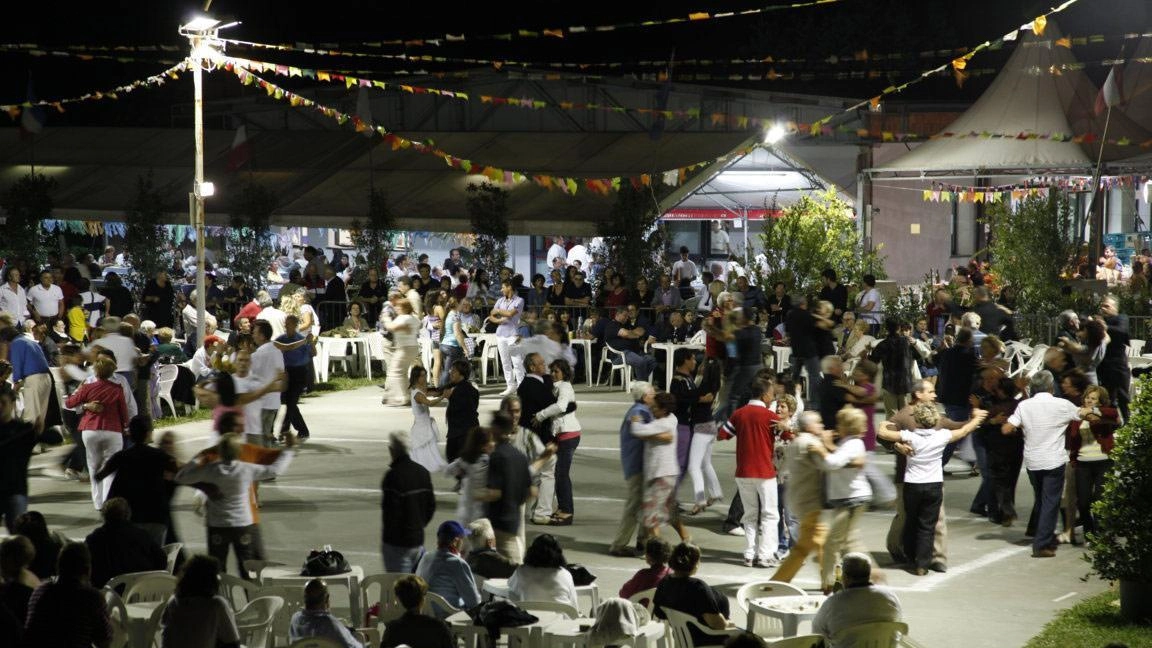 Tutto pronto per l’edizione numero 47 della sagra del cacciucco a Badia Pozzeveri, frazione di Altopascio. Piatti cult, con appassionati che arrivano anche da lontano, la zuppetta alla viareggina, il fritto e, ovviamente lui, il protagonista, il cacciucco