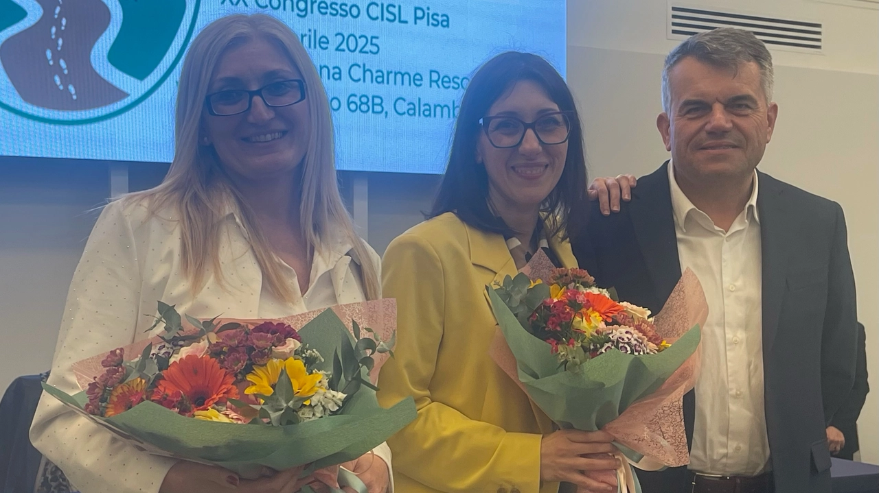 La neo eletta segretaria provinciale Cisl Giorgia Bumma (al centro) con Silvia Cosci e Piero Benazzi