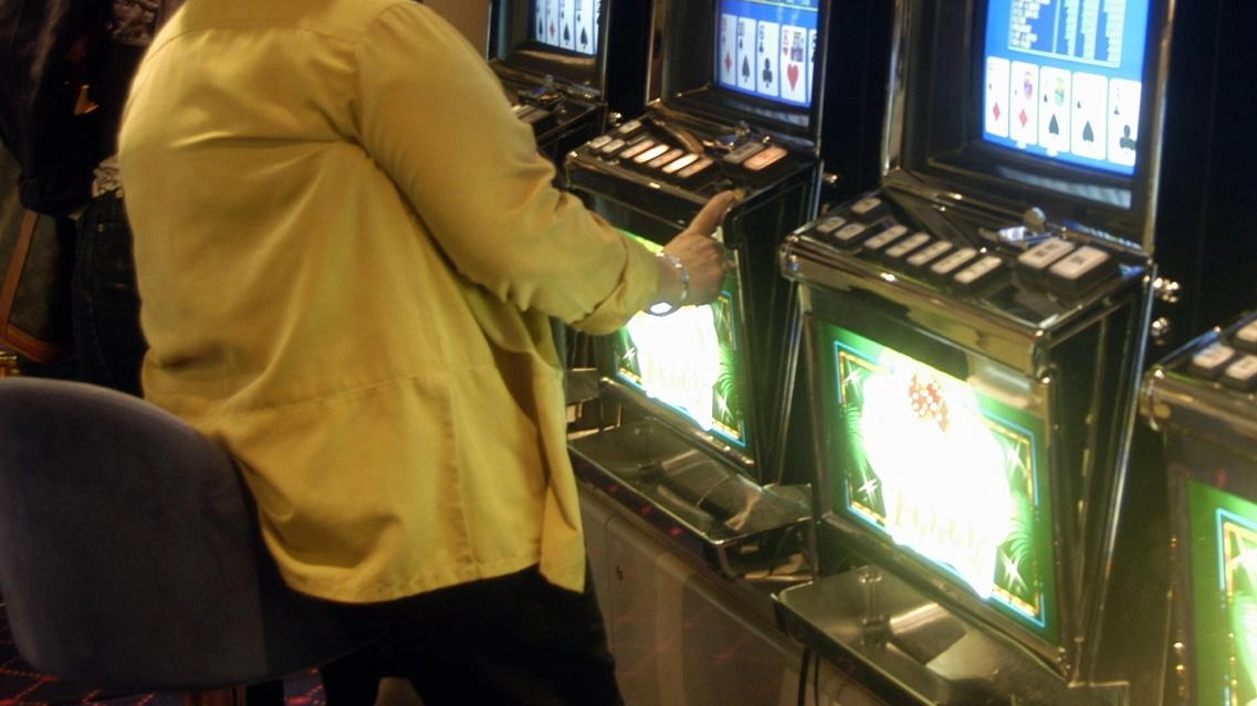 Una slot machine mangiasoldi (foto archivio Germogli)