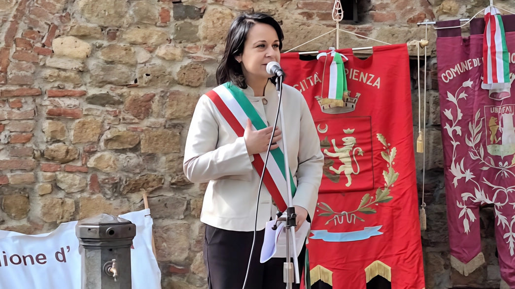 La sindaca Claudia Sereni alla commemorazione di Monticchiello