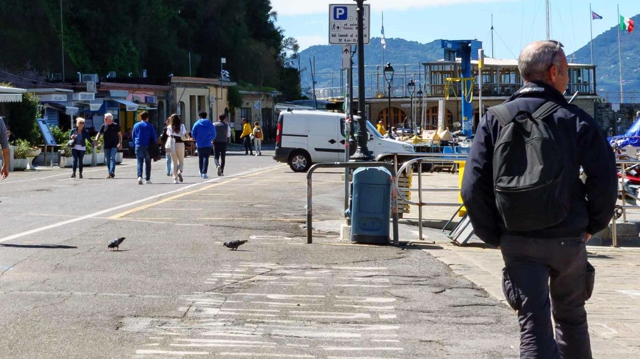 Approvato un progetto per valorizzare una parte di Calata Mazzini (. foto d’archivio Approvato un progetto per valorizzare una parte di Calata Mazzini (. foto d’archivio