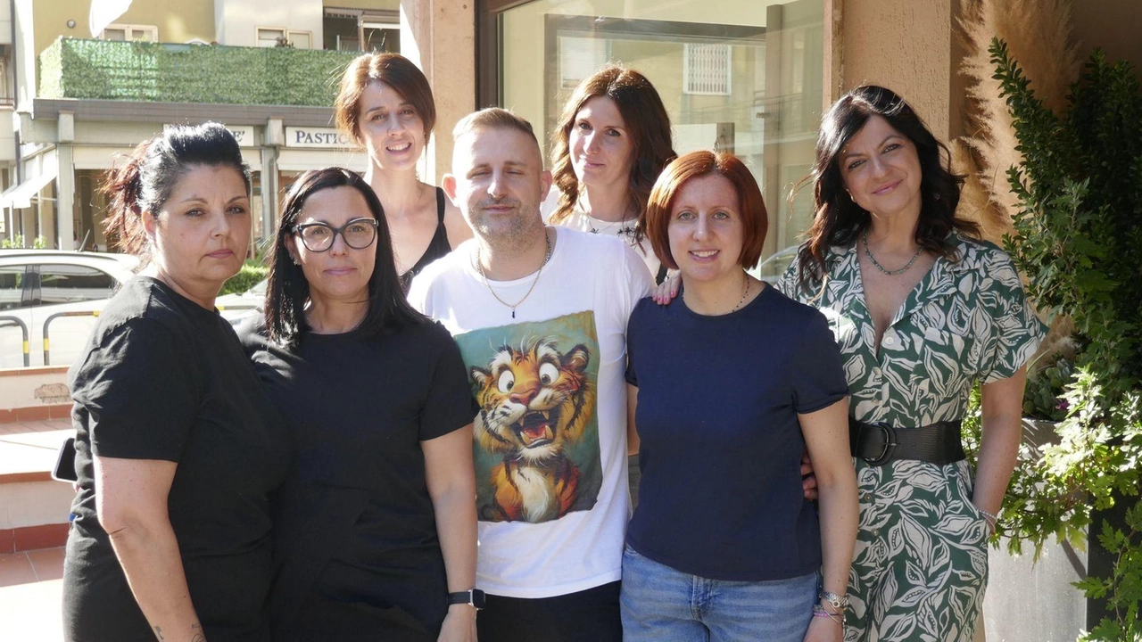 E’ il quartiere più popoloso della città con i suoi 17.000 abitanti. Ci sono due parrocchie molto attive, la Pubblica Assistenza e un centro commerciale naturale che tiene vivo il paese con tante iniziative. E’ il quartiere più popoloso della città con i suoi 17.000 abitanti. Ci sono due parrocchie molto attive, la Pubblica Assistenza e un centro commerciale naturale che tiene vivo il paese con tante iniziative.