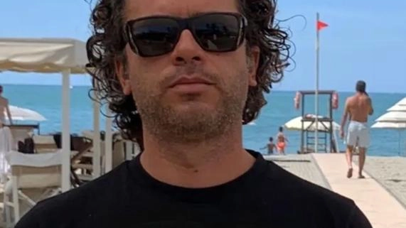 Luciano Pedruzzi è il nuovo presidente dei balneari di Confesercenti provinciale Luciano Pedruzzi è il nuovo presidente dei balneari di Confesercenti provinciale