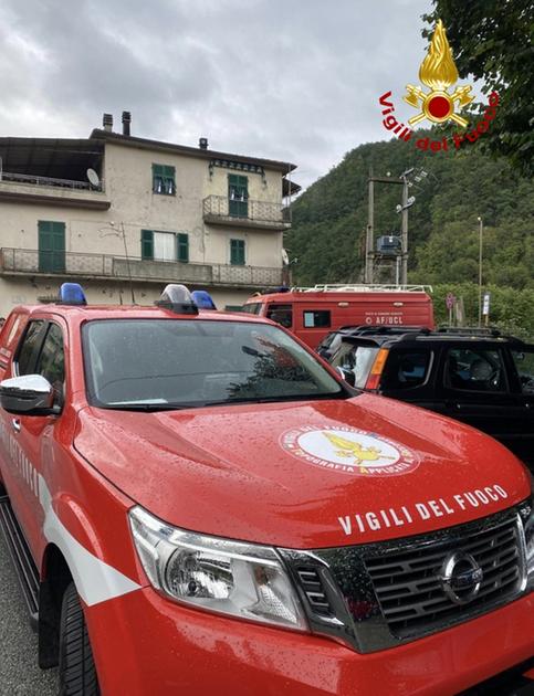 Esce a cercare funghi e non fa rientro a casa. Trovato senza vita un uomo di 65 anni