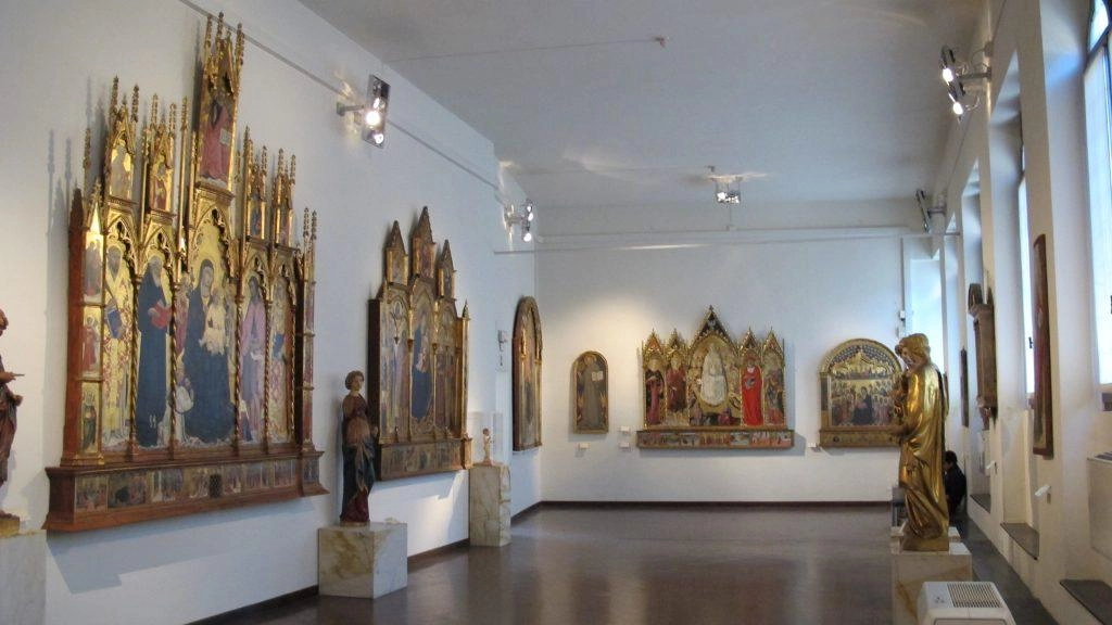 Tornano le conferenze ’Relazioni d’Arte’ a Palazzo Chigi Piccolomini alla Postierla. La prossima conferenza dal titolo ’Baldassarre Peruzzi e la... Tornano le conferenze ’Relazioni d’Arte’ a Palazzo Chigi Piccolomini alla Postierla. La prossima conferenza dal titolo ’Baldassarre Peruzzi e la...