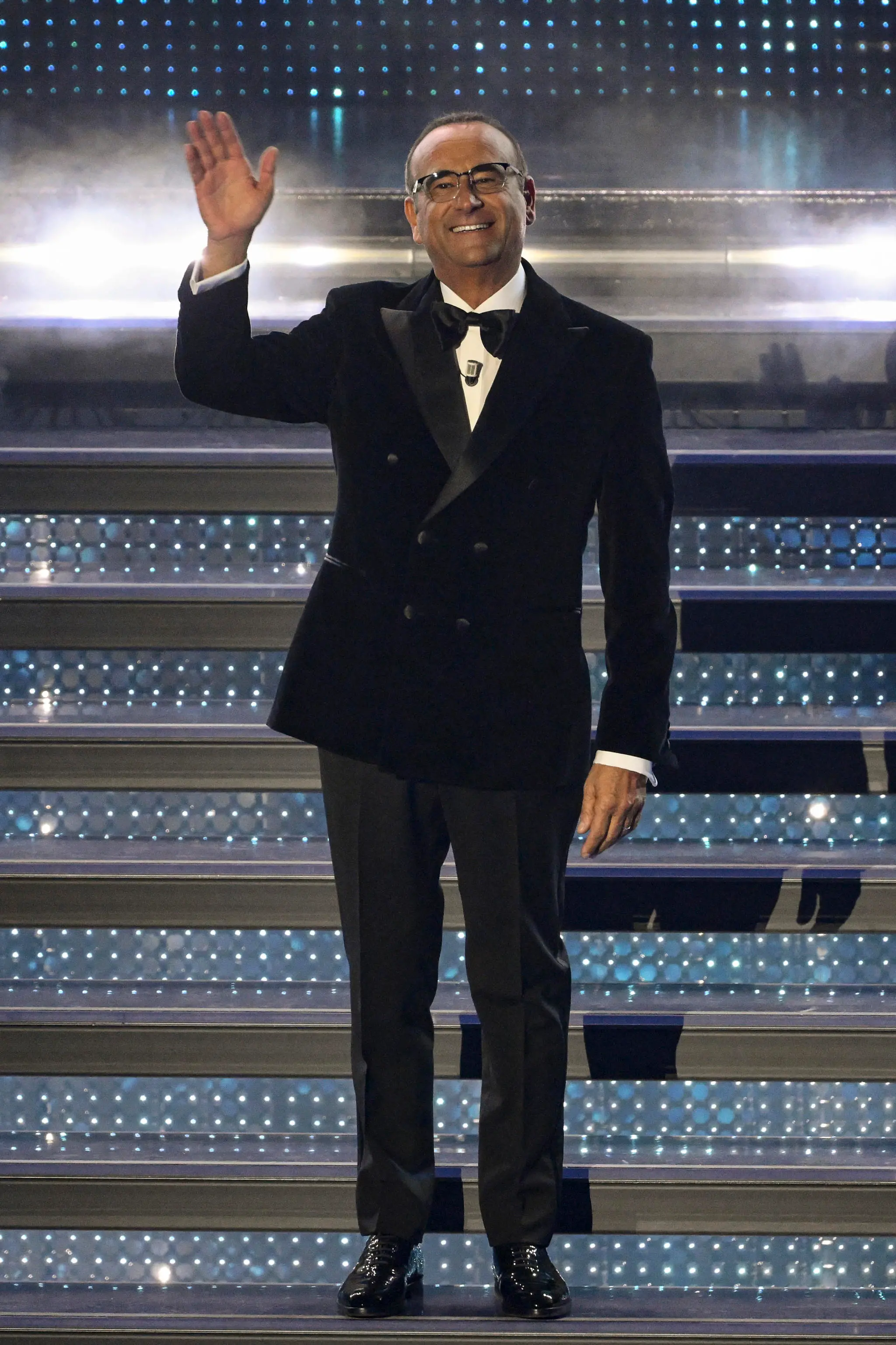 Sanremo e Festival, aria di divorzio. E’ già partita una sonora sfida a tre. C’è anche Viareggio