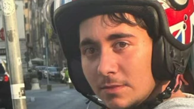 Loreno Bitossi il diciassettenne morto dopo quattro giorni di agonia Loreno Bitossi il diciassettenne morto dopo quattro giorni di agonia