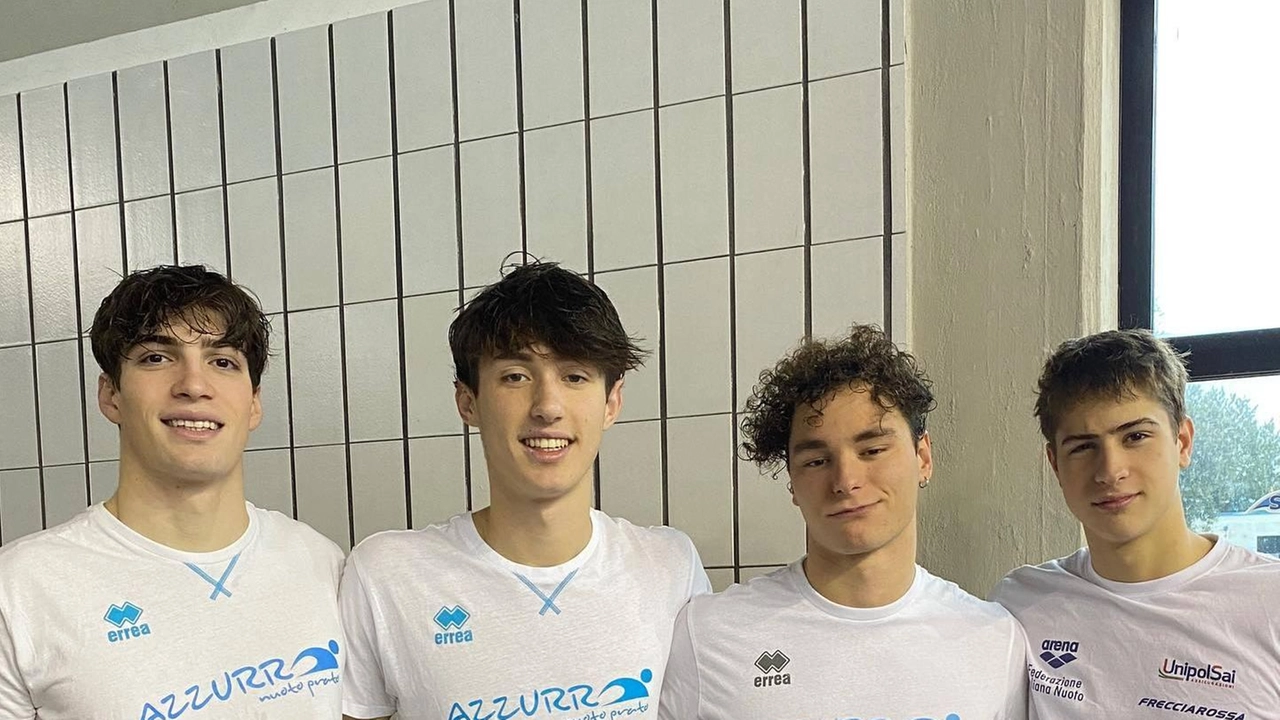 Alcuni nuotatori dell’Azzurra Alcuni nuotatori dell’Azzurra