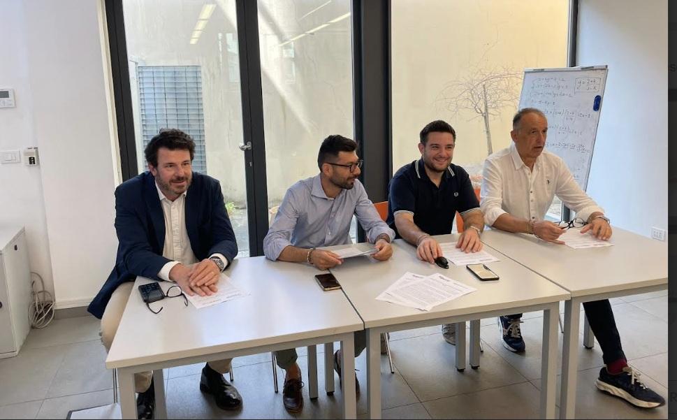 destinazione mare da arezzo parte il servizio estivo per rimini e riccione targato tiemme e autolinee