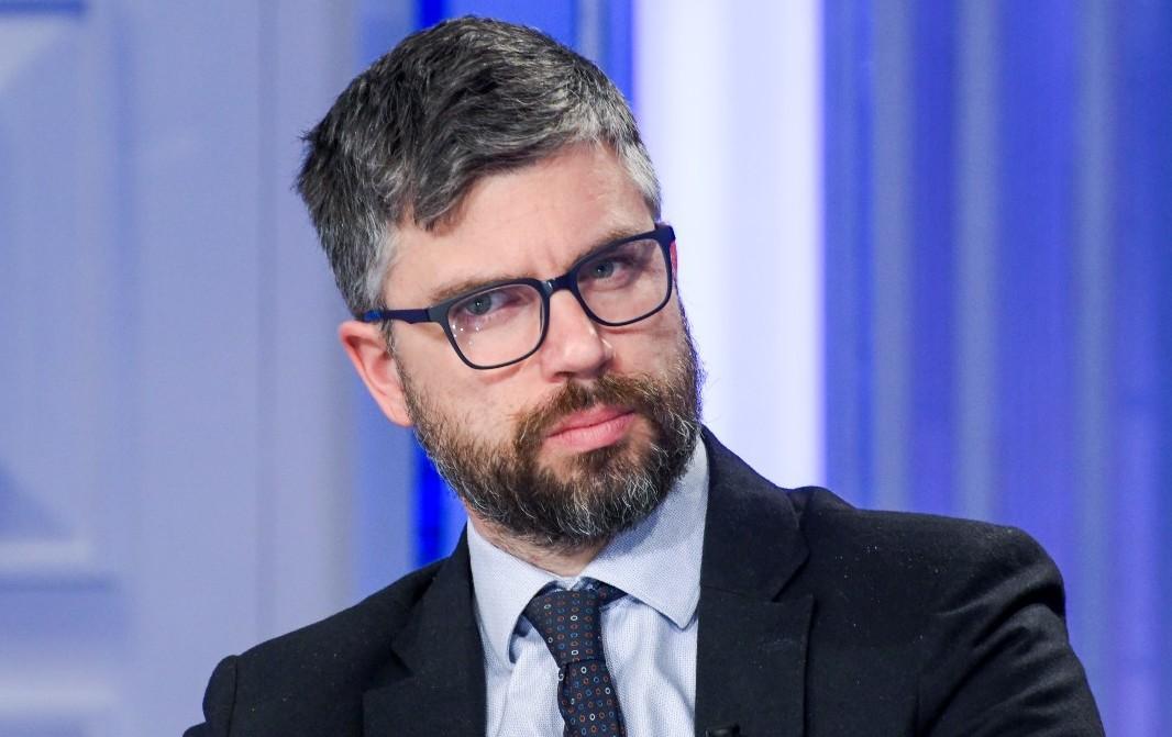 ’Capalbio Libri’ in Terrazza ’Lunatica’ e poi ’Il nemico’