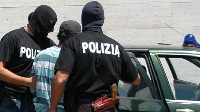 Squadra mobile Squadra mobile