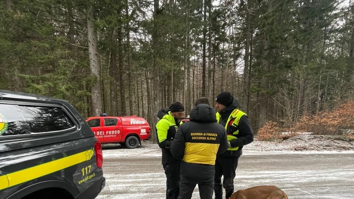 Nel corso dei due giorni di esercitazione che si sono svolti in Val di Luce. sono stati affrontati tutti i possibili scenari Nel corso dei due giorni di esercitazione che si sono svolti in Val di Luce. sono stati affrontati tutti i possibili scenari