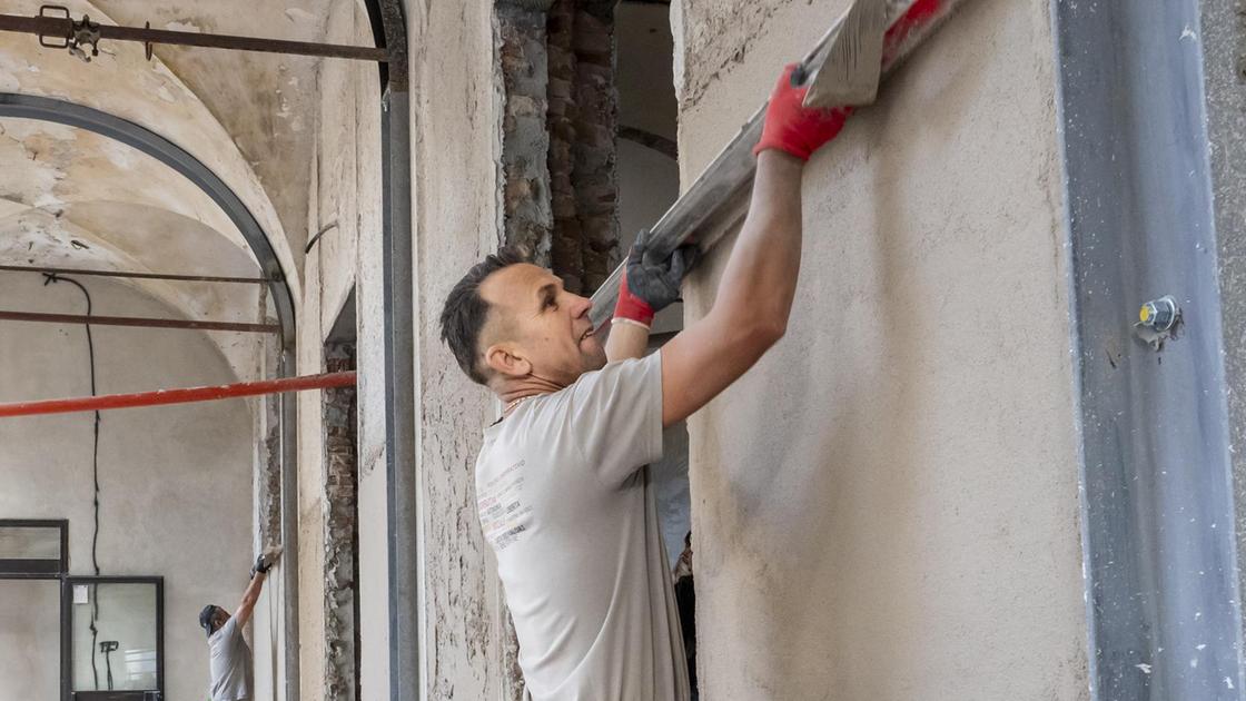 Pnrr, conto alla rovescia. Opere, pronta una su tre. Ma 14 restano indietro Pnrr, conto alla rovescia. Opere, pronta una su tre. Ma 14 restano indietro