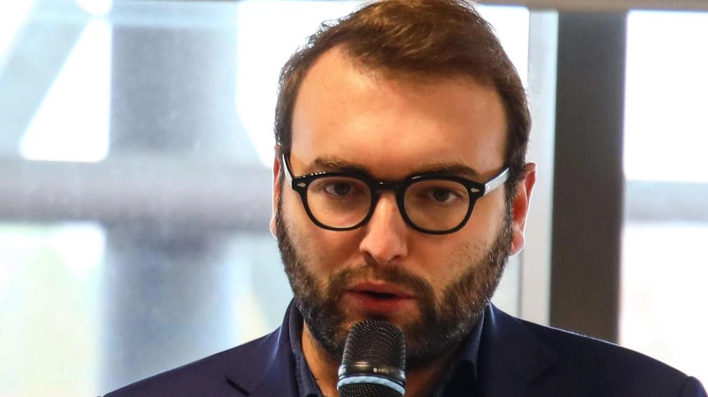 Attraverso una diretta social sul proprio canale istituzionale, ieri sera il sindaco di Empoli Alessio Mantellassi ha annunciato il... Attraverso una diretta social sul proprio canale istituzionale, ieri sera il sindaco di Empoli Alessio Mantellassi ha annunciato il...