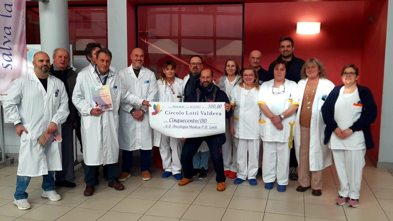 Il circolo Lotti Valdera ha donato 500 euro "Grande spirito di solidarietà". Il circolo Lotti Valdera ha donato 500 euro "Grande spirito di solidarietà".