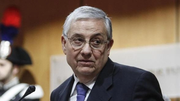 L’ex pm di Palermo, presidente del Tribunale Vaticano, Giuseppe Pignatone L’ex pm di Palermo, presidente del Tribunale Vaticano, Giuseppe Pignatone