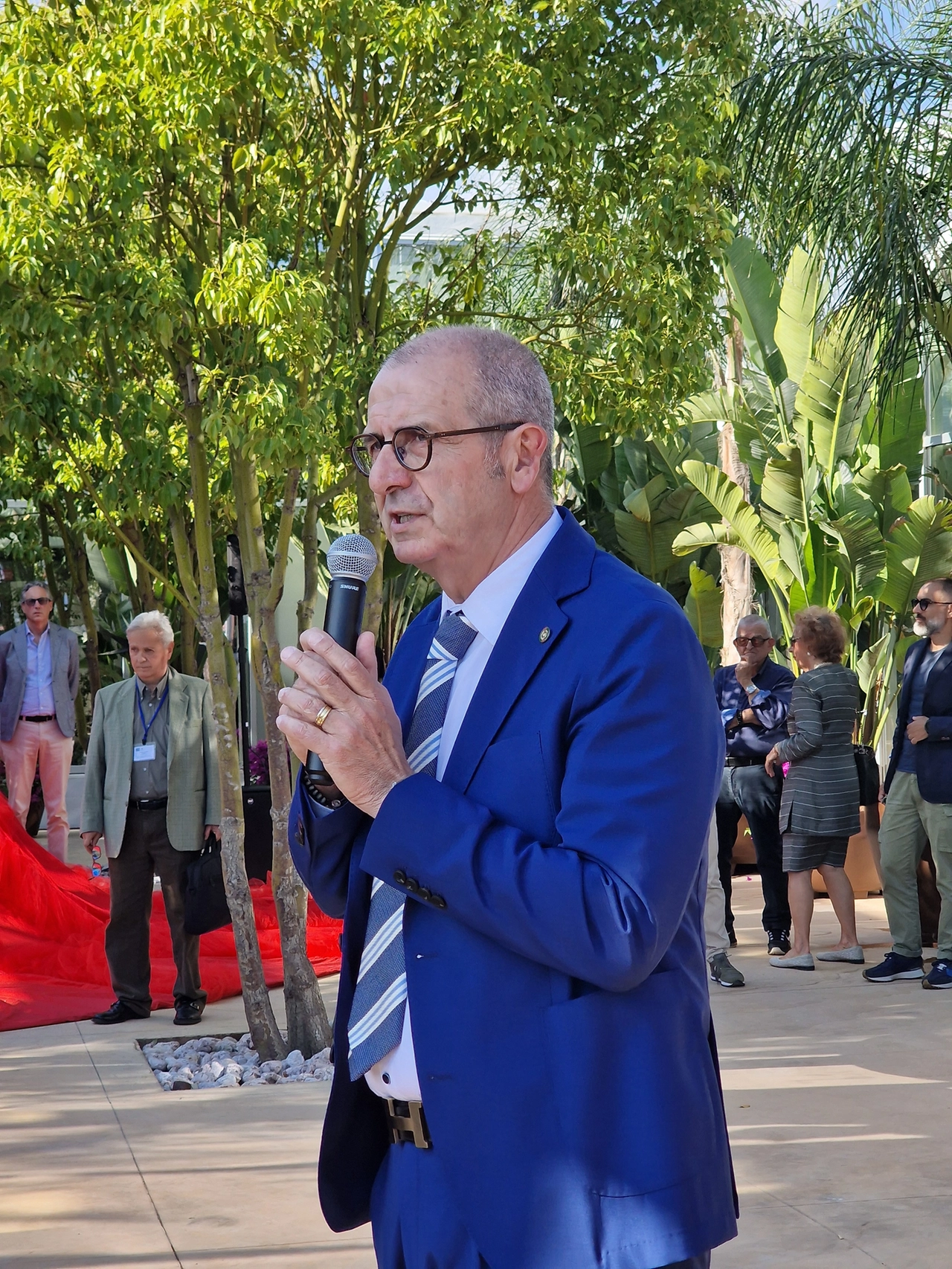 immagine di sfondo 15
