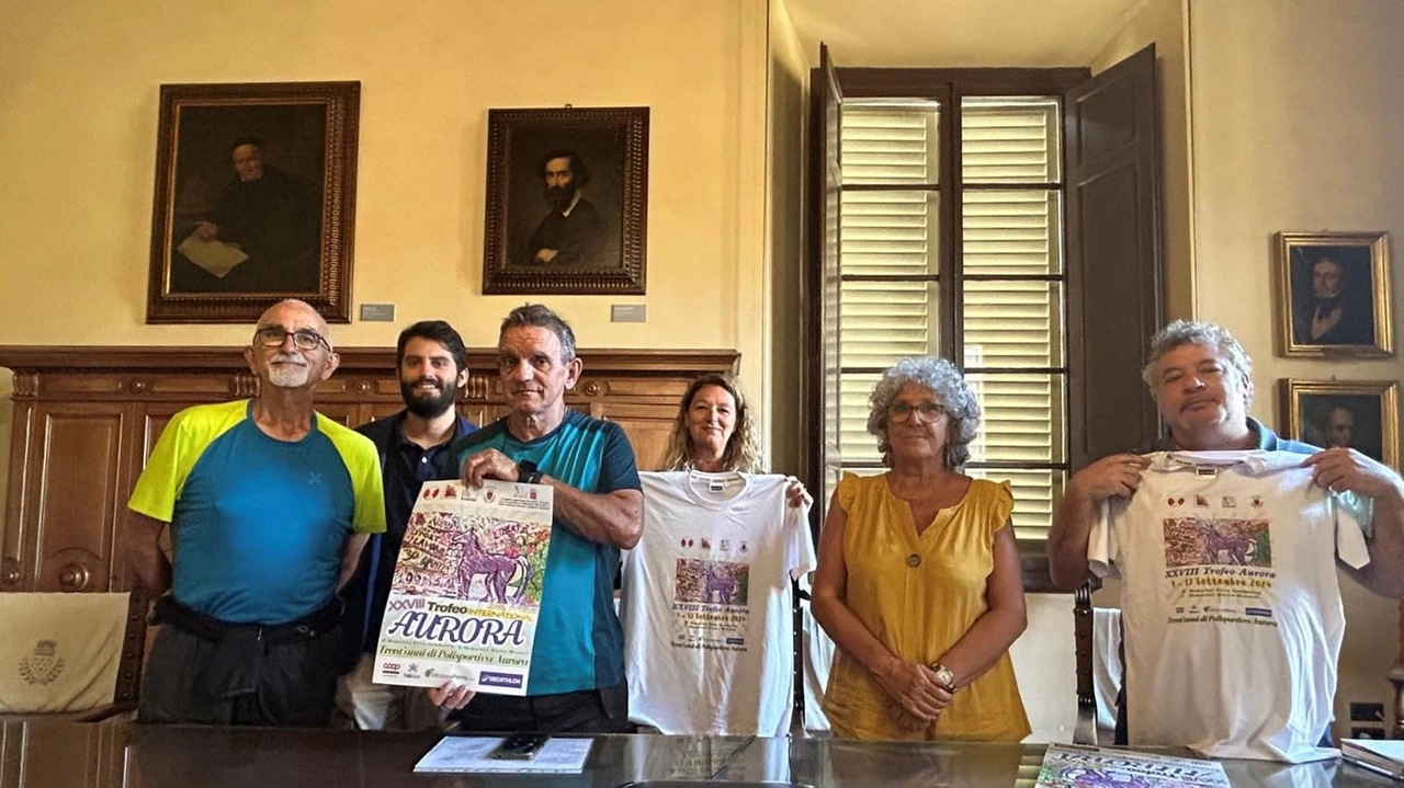 La presentazione della manifestazione con la sindaca Ilaria Bugetti, l’assessore Malucchi e il presidente del Consiglio comunale Lorenzo Tinagli La presentazione della manifestazione con la sindaca Ilaria Bugetti, l’assessore Malucchi e il presidente del Consiglio comunale Lorenzo Tinagli