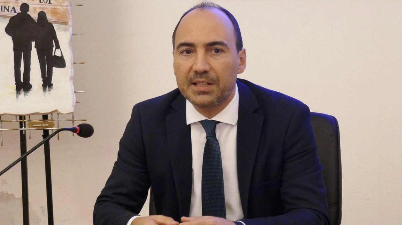 Il presidente della Provincia Simone Calamai lancia l’allarme sui tagli Il presidente della Provincia Simone Calamai lancia l’allarme sui tagli