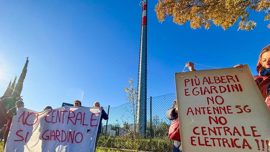 Un regolamento per le antenne 5G. Il Comune “media“ con le società Un regolamento per le antenne 5G. Il Comune “media“ con le società
