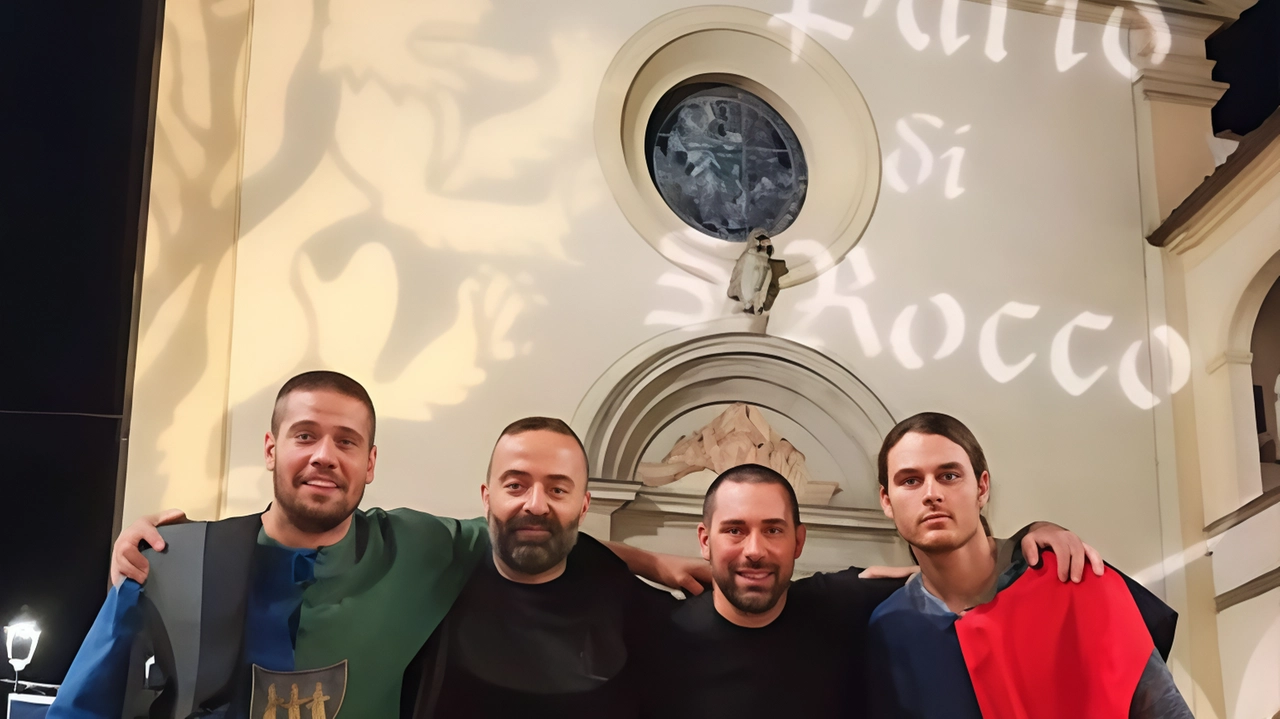 Domani la solenne processione poi esibizioni, visite e sport . Domani la solenne processione poi esibizioni, visite e sport .