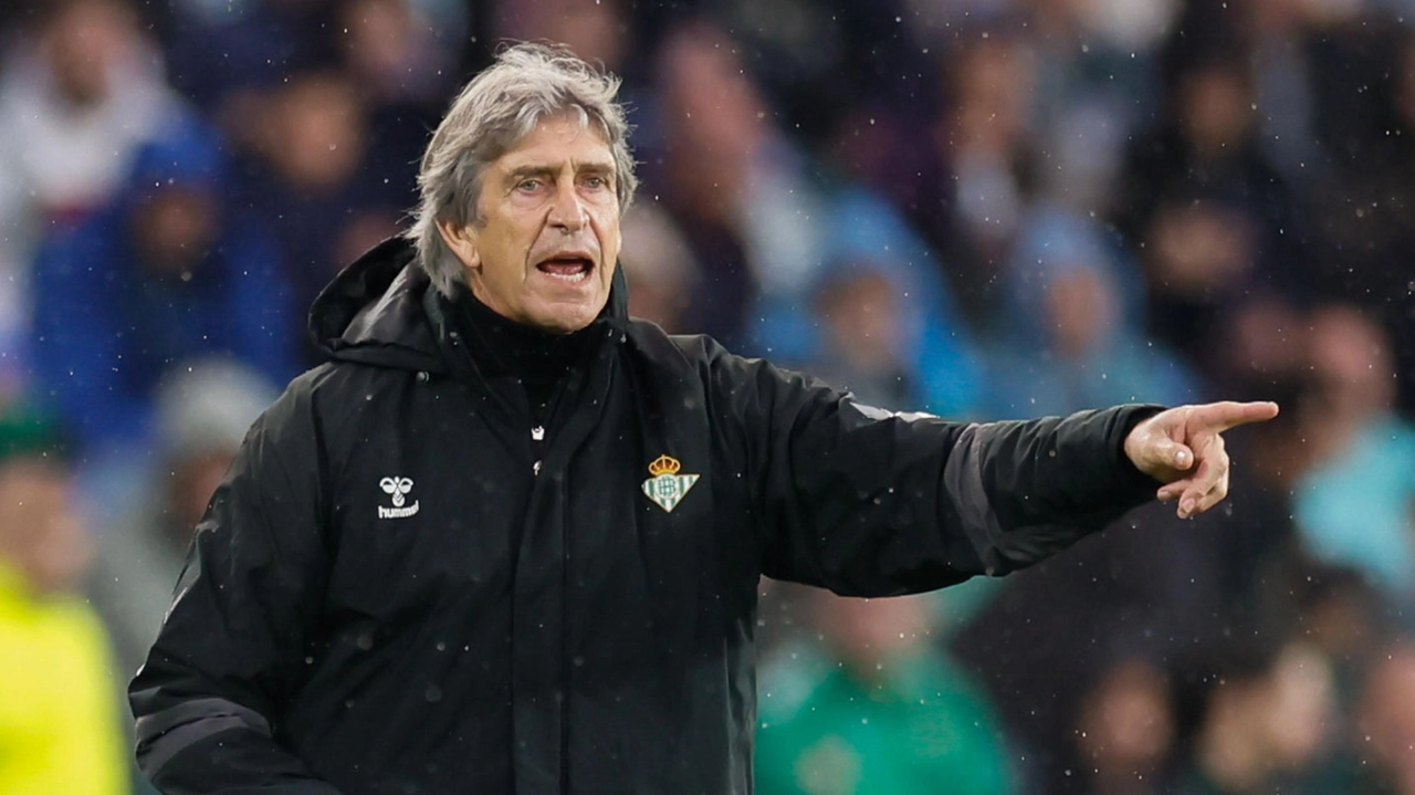 L'allenatore del Betis Siviglia, Manuel Pellegrini
