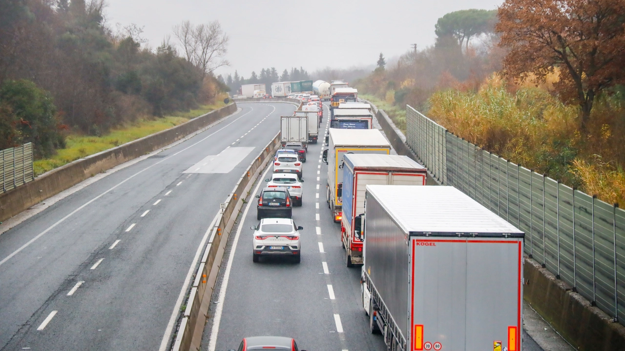 FiPiLi, doppio incidente nel tratto fiorentino. Ci sono feriti, ambulanze sul posto