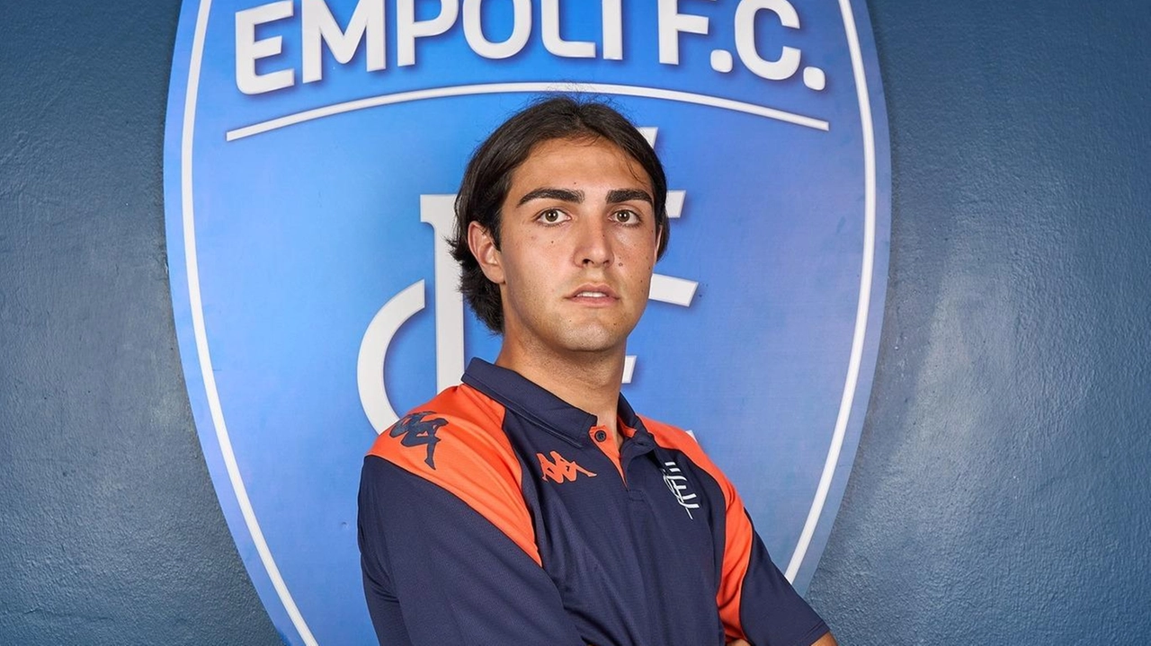 Edoardo Saporiti è ufficialmente parte della squadra che il tecnico Guido Pagliuca sta mettendo a punto per il prossimo campionato dell’Empoli Edoardo Saporiti è ufficialmente parte della squadra che il tecnico Guido Pagliuca sta mettendo a punto per il prossimo campionato dell’Empoli