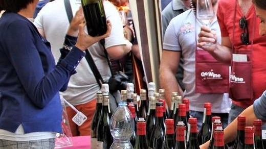 Seconda edizione di ’Montemurlo di Stelle e Di-Vino’, la manifestazione promossa dal Comune e dalla Pro Loco Montemurlo per la valorizzazione della produzione enologica locale Seconda edizione di ’Montemurlo di Stelle e Di-Vino’, la manifestazione promossa dal Comune e dalla Pro Loco Montemurlo per la valorizzazione della produzione enologica locale