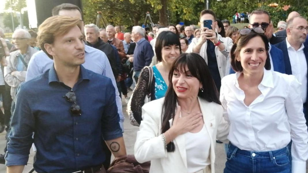 Tommaso Bori, Stefania Proietti ed Elly Schlein Tommaso Bori, Stefania Proietti ed Elly Schlein