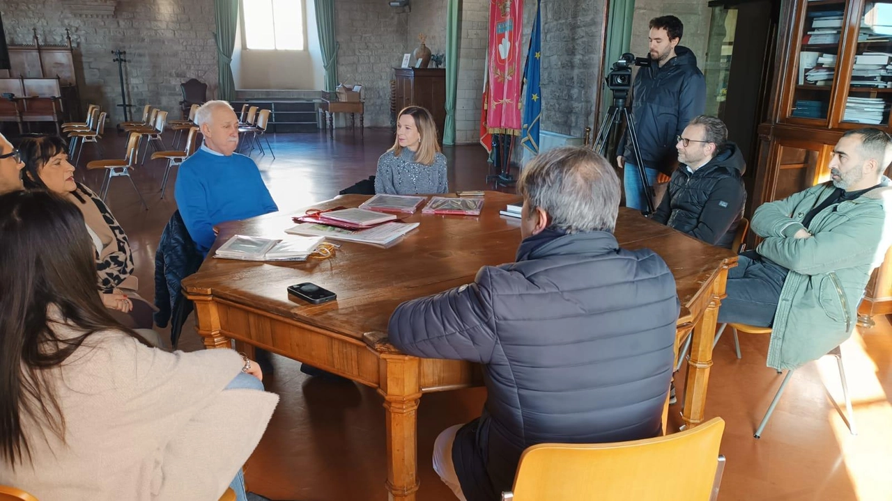 L’incontro. tra l’imprenditore e l’amministrazione comunale «Riconsegnare l’opera mi ha sentire una persona buona» L’incontro. tra l’imprenditore e l’amministrazione comunale «Riconsegnare l’opera mi ha sentire una persona buona»