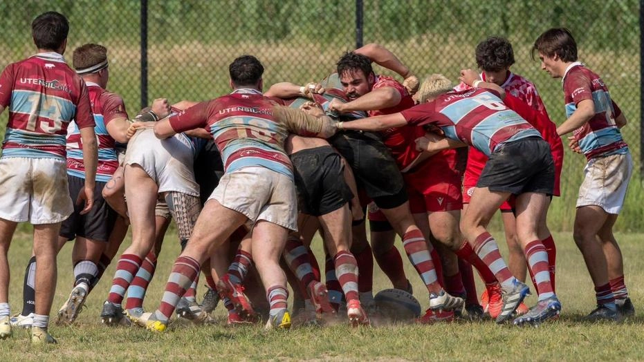 Il Rugby Pistoia si prepara al debutto nella Serie C 2024/25 dopo il quarto posto alla Coppa Silvano Gesi. Con l'addio dell'allenatore Vannini, il club pianifica il futuro con un nuovo progetto e la conferma dell'organico attuale. Il Rugby Pistoia si prepara al debutto nella Serie C 2024/25 dopo il quarto posto alla Coppa Silvano Gesi. Con l'addio dell'allenatore Vannini, il club pianifica il futuro con un nuovo progetto e la conferma dell'organico attuale.