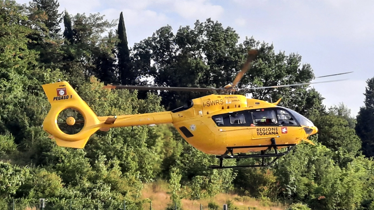 La donna è stata trasportata in ospedale con l'elisoccorso Pegaso (Foto archivio)