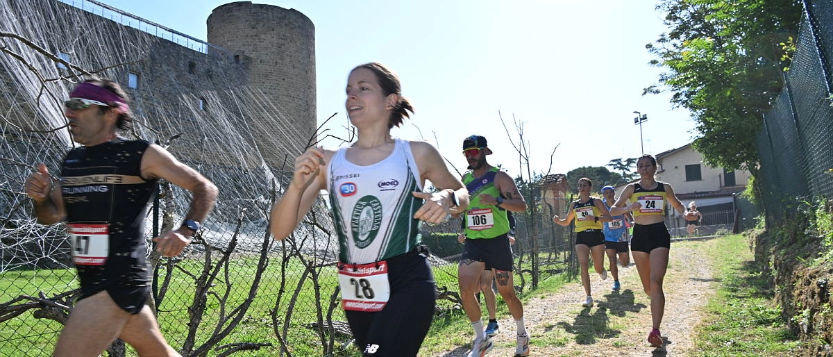 Tra le mura di Staggia, le foto del trofeo podistico