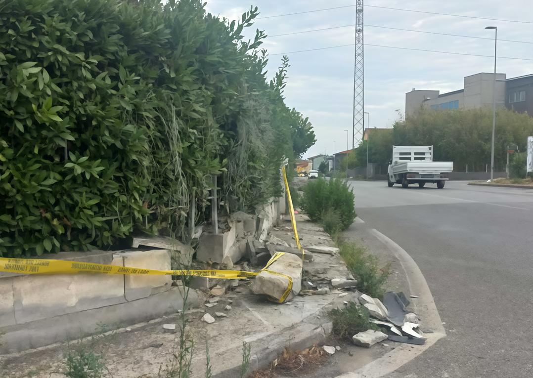 "I pericoli della via Francesca. Ma il Comune non può far nulla" "I pericoli della via Francesca. Ma il Comune non può far nulla"