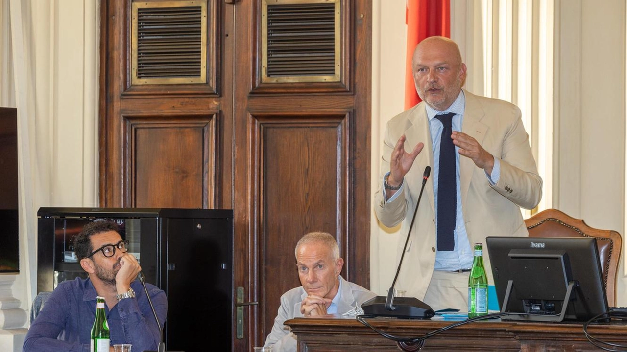 La giunta Comunale ha approvato la delibera relativa allo schema di rendiconto che evidenzia un avanzo libero di amministrazione nell’ordine di 5 milioni di euro, oltre a voci di avanzo già vincolate per specifiche destinazioni