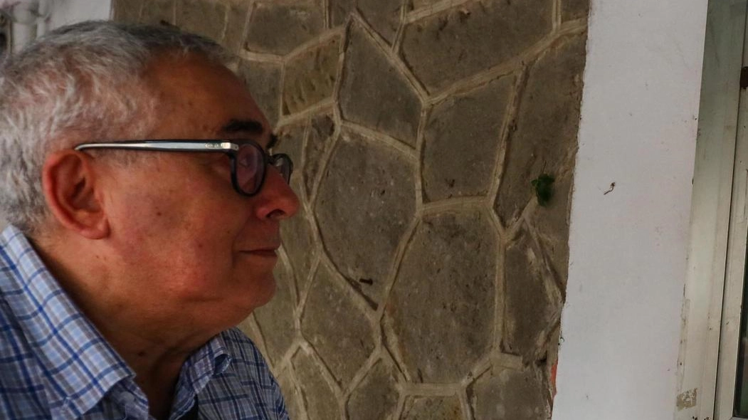 La campagna di tesseramento dell'Arci a Montelupo Fiorentino si concentra su "Costruire un futuro oltre i muri". Dopo atti violenti, il Circolo Progresso riapre con orario esteso, promuovendo eventi culturali e sociali. I soci si impegnano per preservare il luogo, con l'idea di installare videosorveglianza esterna. La campagna di tesseramento dell'Arci a Montelupo Fiorentino si concentra su "Costruire un futuro oltre i muri". Dopo atti violenti, il Circolo Progresso riapre con orario esteso, promuovendo eventi culturali e sociali. I soci si impegnano per preservare il luogo, con l'idea di installare videosorveglianza esterna.